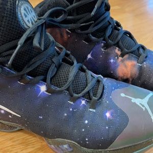 Men’s Nike Air Jordan Cosmo Basketball Shoe. 9.5.